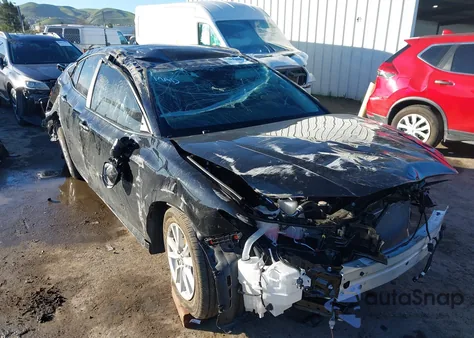 2025 Toyota Camry Le из США, поврежденный, VIN 4T1DAACK8SU545498